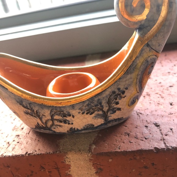 Limited Edition Veneto Flair Pottery Candle Holder - Picture 1 of 4